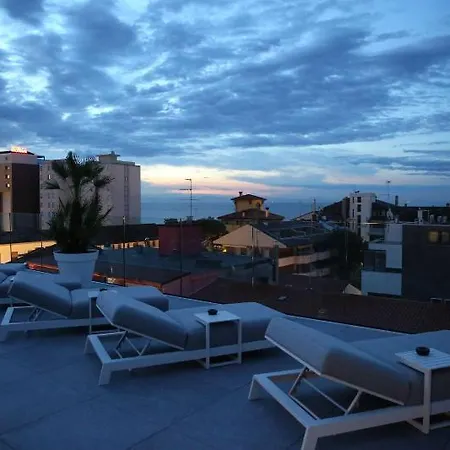 Hotel Monaco 4*