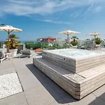 Hotel Monaco 4*