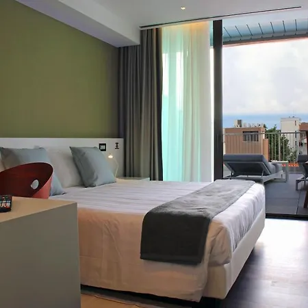 Monaco Hotel