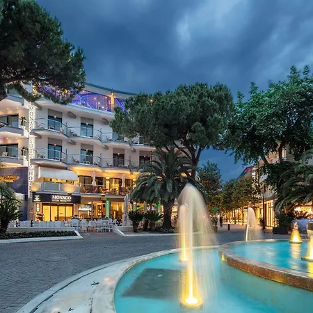 Monaco 4*