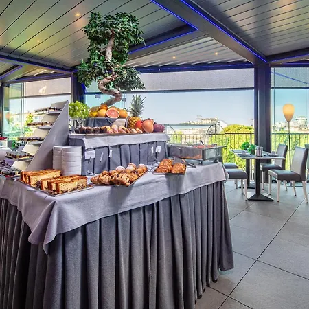 Ξενοδοχείο Monaco