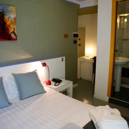 Monaco Ξενοδοχείο 4*