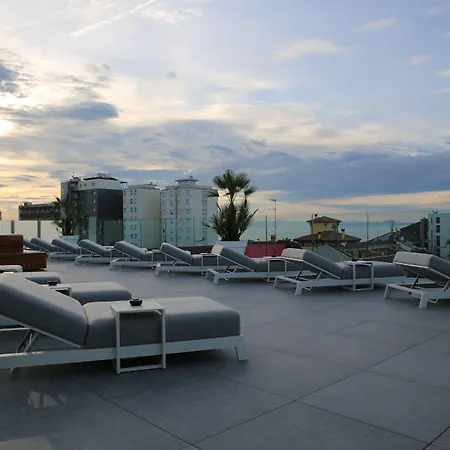 Monaco Hotel 4*