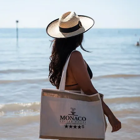 Monaco 4*