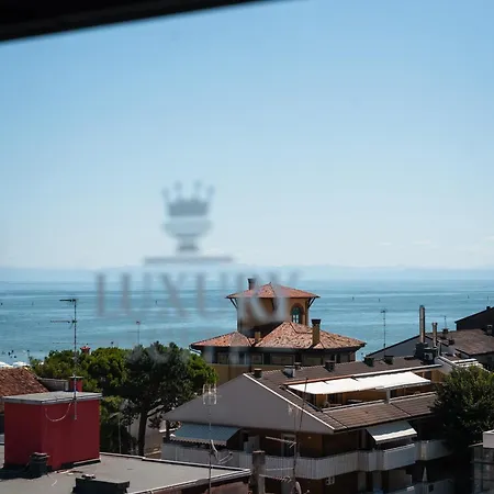 Monaco 4*